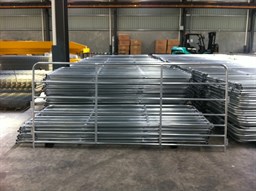 Galvanised Portable Goat Panel - Stewart Trading